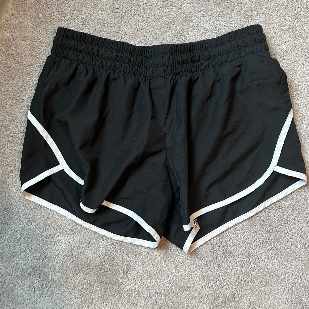 Athletic shorts